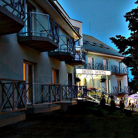 Pontis Hotel Biatorbágy Exterior foto